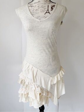 Chic sexy Vintage Nanette Lepore Cream V-Neck dress